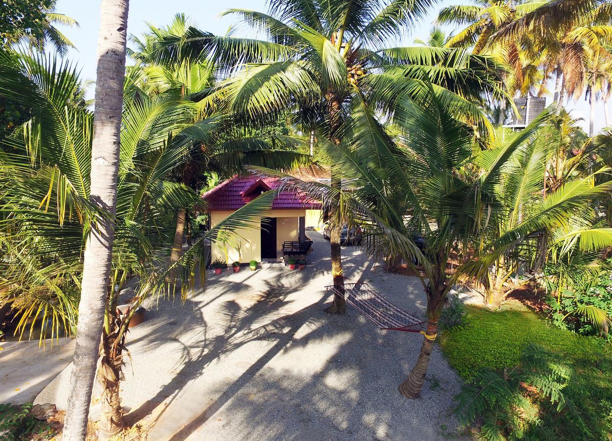 Munroe Island Lake Resort Mundrothuruth Ruang foto